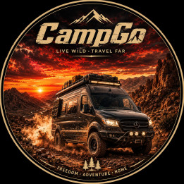 Sticker Premium CampGo 20x20 cm – Van Offroad 4x4 Désert Aventure Extrême